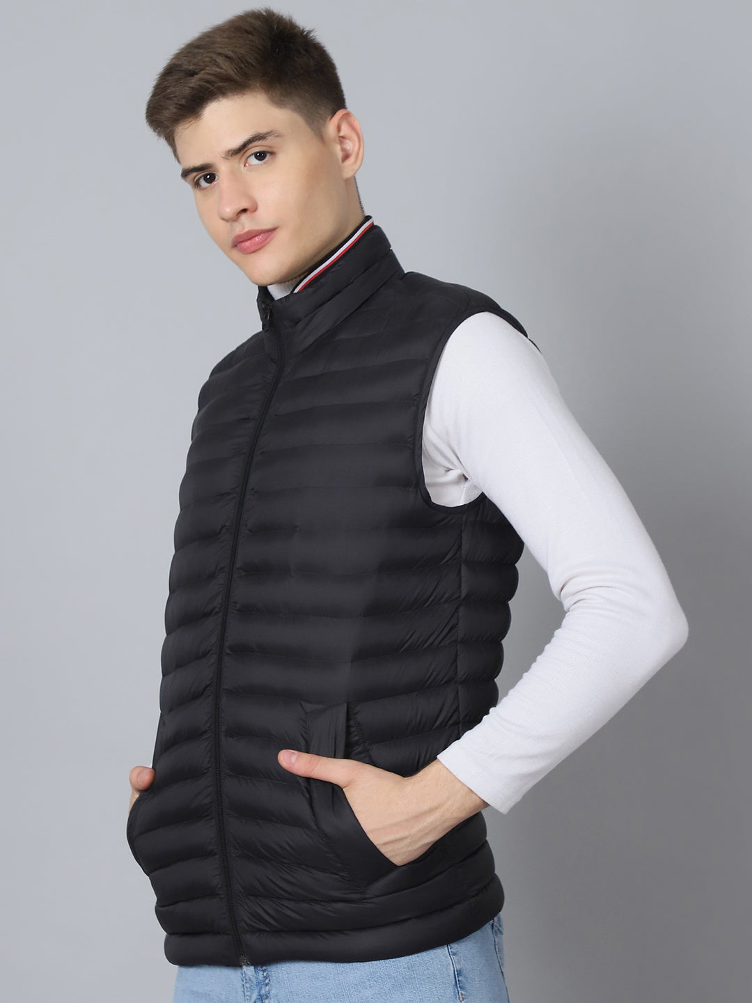 Men Sleeveless Jacket HM-461E - Black